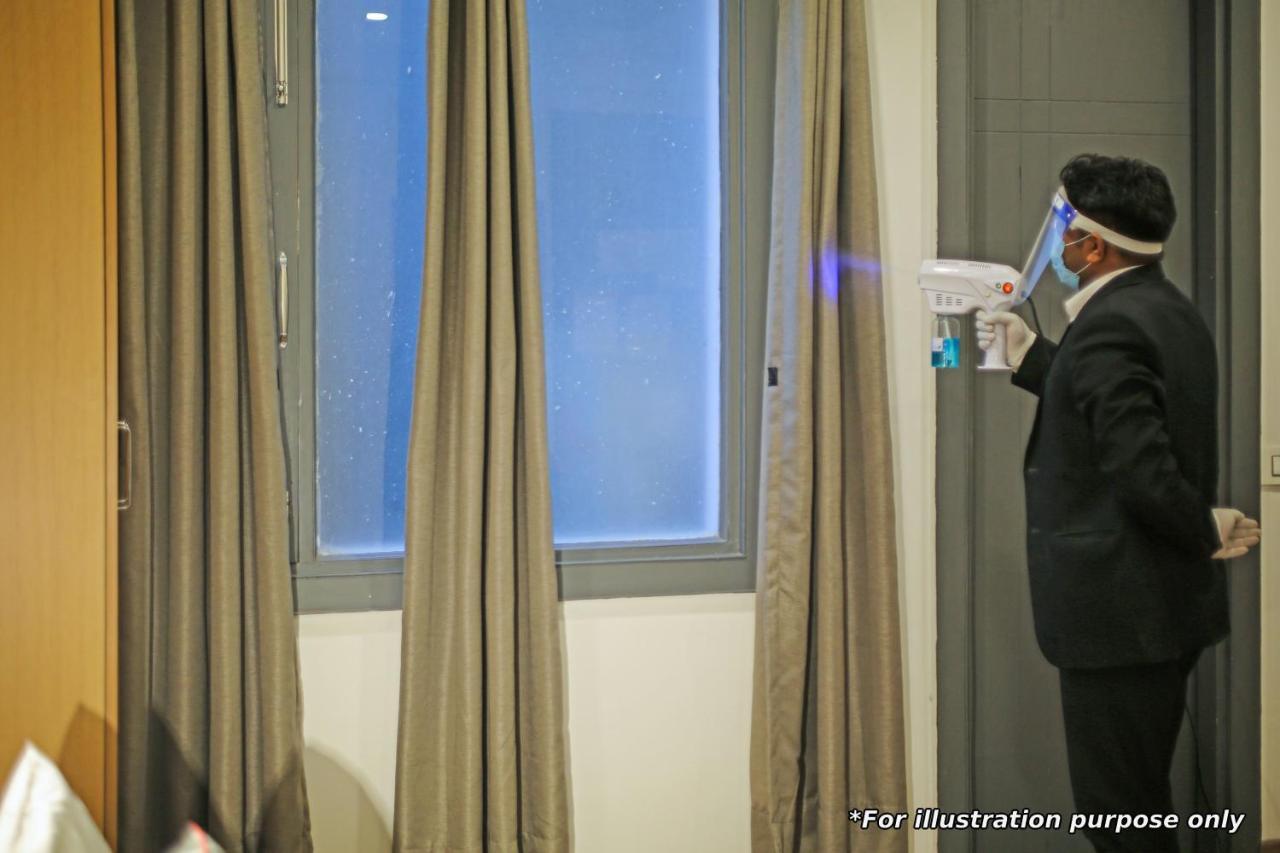 Hotel Navjivan Himatnagar Eksteriør billede