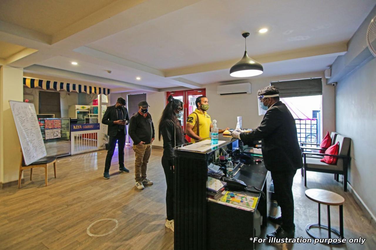 Hotel Navjivan Himatnagar Eksteriør billede