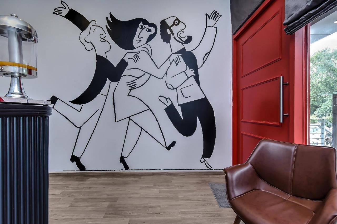 Hotel Navjivan Himatnagar Eksteriør billede